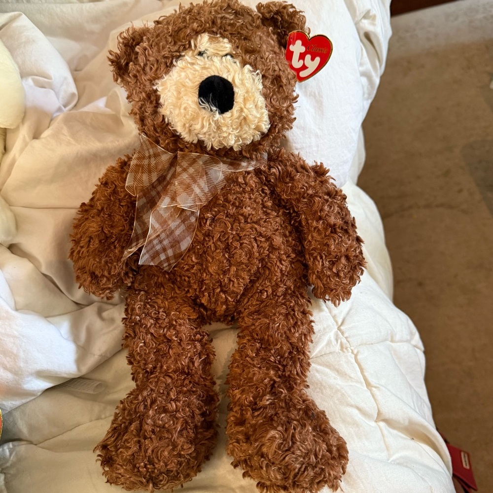 Ty Classic Collection Eureka the Teddy Bear Plus 2006